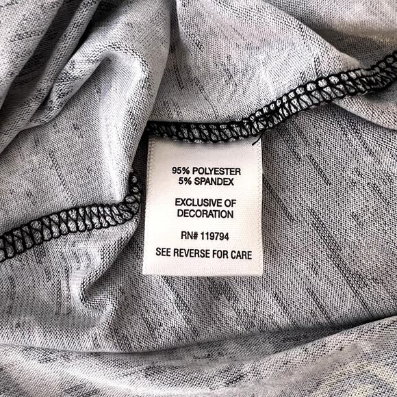 World Unity Patterned Lace Back Top - Picture 7 of 8